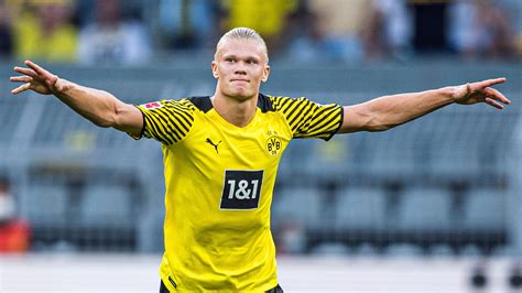 Borussia Dortmund striker Erling Haaland's record-breaking Bundesliga ...