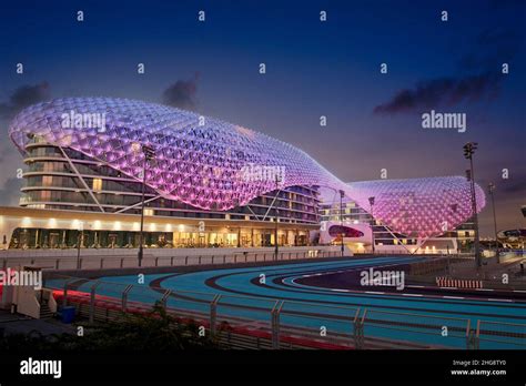 W Abu Dhabi Yas Island Luxury Hotel Stock Photo - Alamy