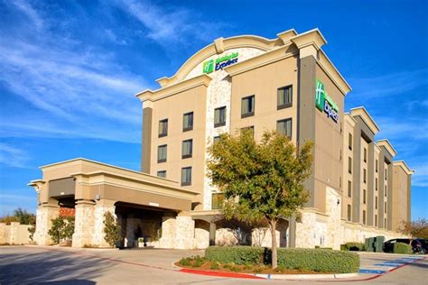 Holiday Inn Express Frisco: Dallas Hotels Review - 10Best Experts and ...