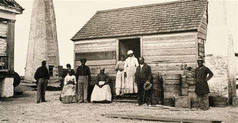 replica-of-slave-quarters - Slave Life Pictures - Slavery in America ...