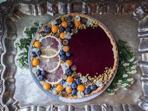 [Homemade] Blueberry lemon curd tart : food