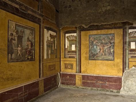 Pompeii Has Reopened Its Infamous House of Vettii, Home to a Portrait ...