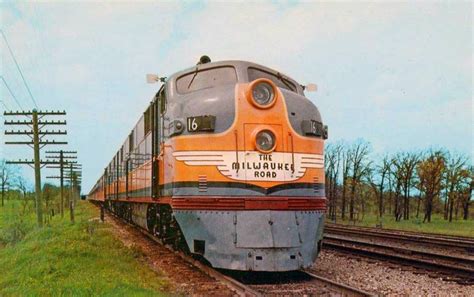 Milwaukee Road's "Hiawatha" (Train): Consist, 4-4-2, 4-6-4