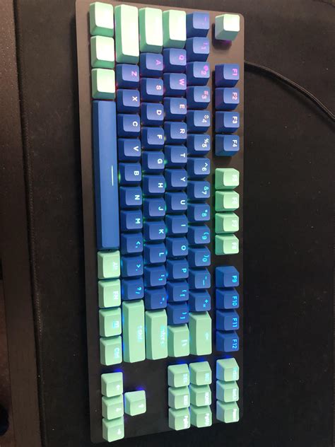 Razer Huntsman TE with Matrix Carribean Keycaps : r/razer