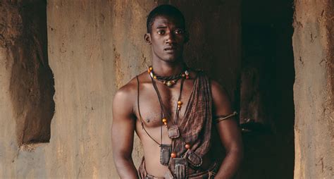 Who Plays Kunta Kinte on ‘Roots’? Meet Malachi Kirby! | Malachi Kirby ...