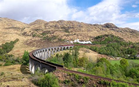 One-week scenic Scotland by train itinerary