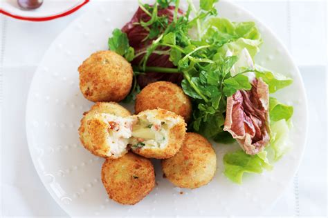 Bacon and cheese croquettes