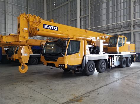 KATO mobile crane from CNBM