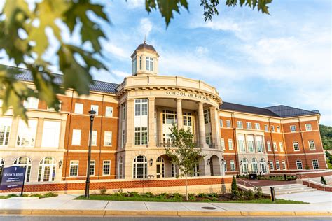 Liberty University’s new School of Business building offers a ...