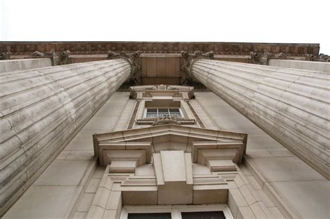 Buckingham Palace | A view looking up from the Balcony. www.… | Flickr