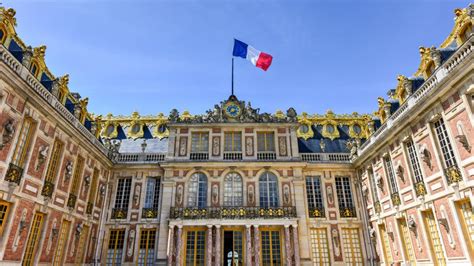 The Bizarre History Of The Palace Of Versailles