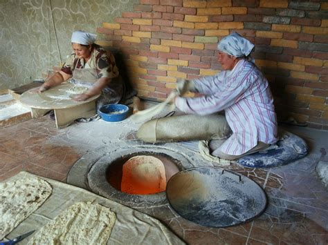 ATOR: Lavash, the Armenian bread... and Ethnoarchaeology