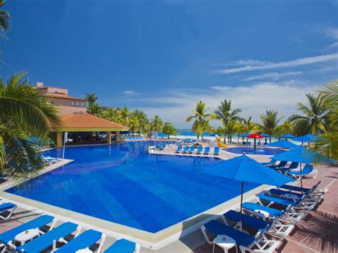 Barcelo Ixtapa Beach Cheap Vacations Packages | Red Tag Vacations