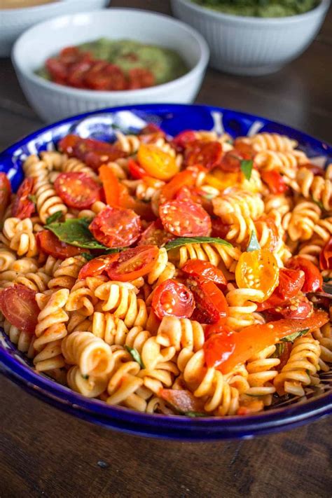 This Roasted Tomato Pasta Salad is a crowd favorite, and some people ...