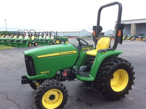 2016 John Deere 3025E - Compact Utility Tractors - John Deere MachineFinder