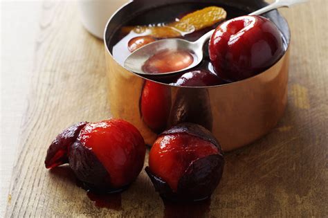 Easy Stewed Damson Plums Recipe