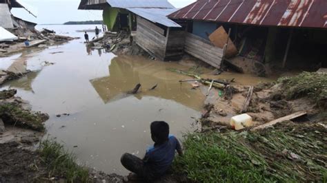 Banjir makin intens di Indonesia dan 'curah hujan makin ekstrem' tapi ...