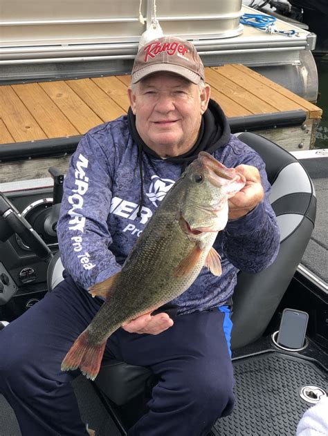 Smith Mountain Lake December 2019 Fishing Report by Captain Dale Wilson ...