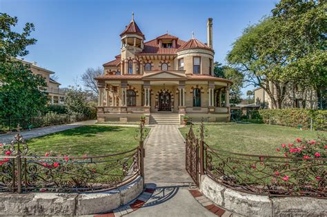 An 'architectural masterpiece' in King William can be yours - San ...