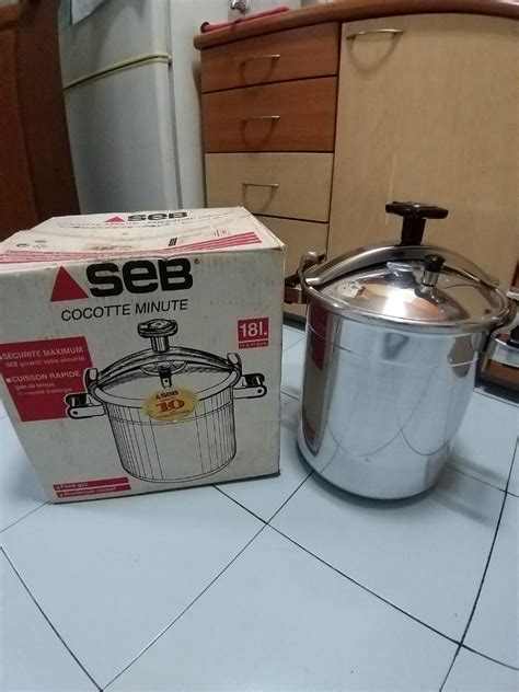 SEB Pressure cooker, TV & Home Appliances, Kitchen Appliances, Cookers ...