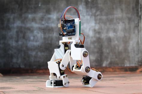 Building an Arduino-based bipedal bot | Arduino Blog