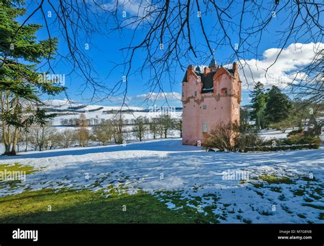 CRAIGIEVAR CASTLE ABERDEENSHIRE SCOTLAND A PINK TOWER BLUE SKY AND ...