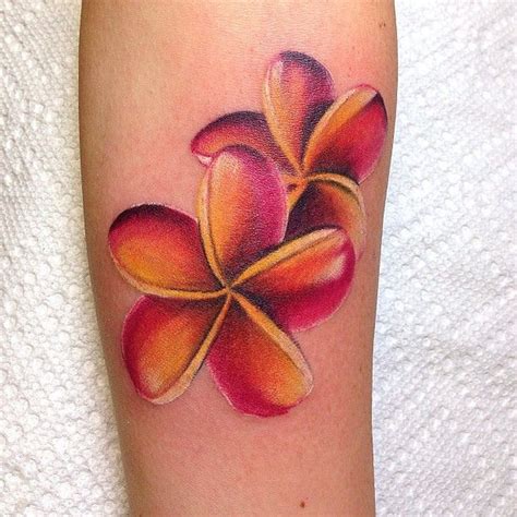 Image result for frangipani tattoo white and yellow Hawaii Tattoos, Sky ...