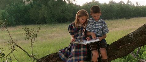 Forrest Gump: The Movie We Love (To Loathe) - Ruthless Reviews