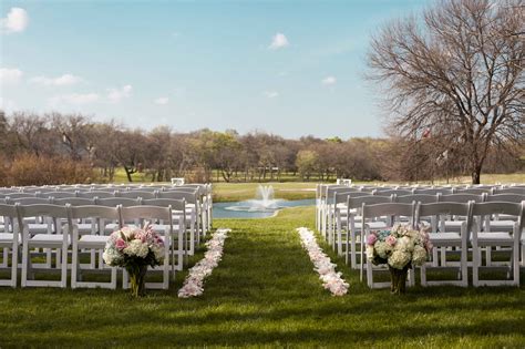 5 Gorgeous Outdoor Wedding Venues in Dallas