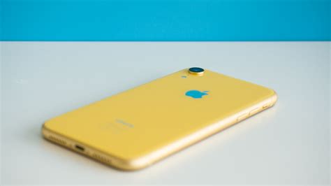 Apple finally starts selling the iPhone XR in refurbished condition at ...