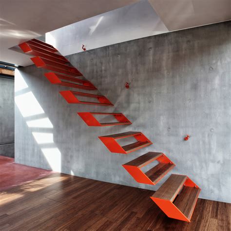 Modern Steel Staircase Design