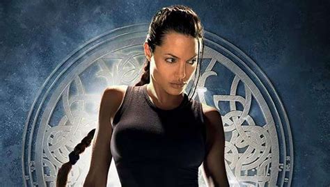 15 Reasons The Angelina Jolie Tomb Raider Movies Are Even Worse Than ...