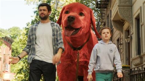 'Clifford the Big Red Dog' Is on the Loose in NYC in New Live-Action ...