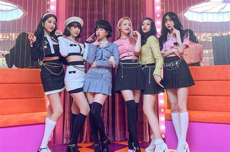 5 Inspirasi Gaya Retro dari MV Terbaru GFRIEND 'MAGO'. Bisa Kita Tiru ...