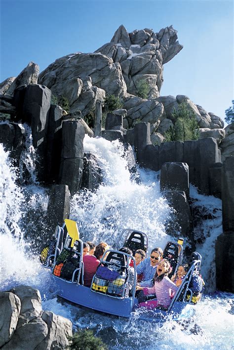 Scariest rides at disneyland 19 roller coasters attractions – Artofit