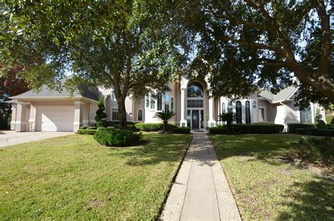 Charles Barkley's former Sugar Land house offers a peek back at 'Clutch ...