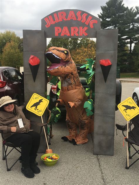 Jurassic Park Trunk Or Treat Ideas