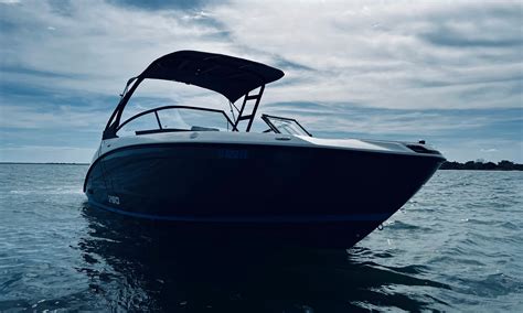 BRAND NEW - Yamaha AR250 Jet boat in Tampa Bay, FL | GetMyBoat