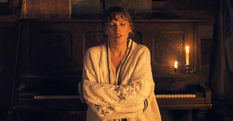 Celebs Taylor Swift Gave A Folklore Cardigan & Where To Buy | Glamour UK