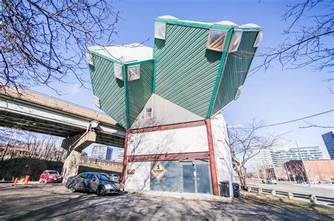 The future is still uncertain for Toronto's bizarre cube house