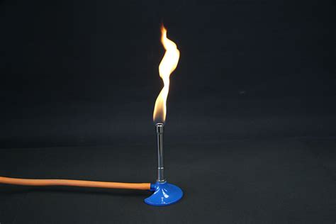 Bunsen Burner - LPG Propane - with Regulator and tubing for a chemistr ...