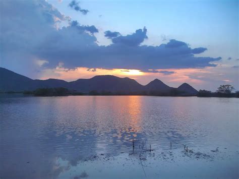 LAGO DE VALENCIA, DE LOS MÁS IMPORTANTES DE VENEZUELA