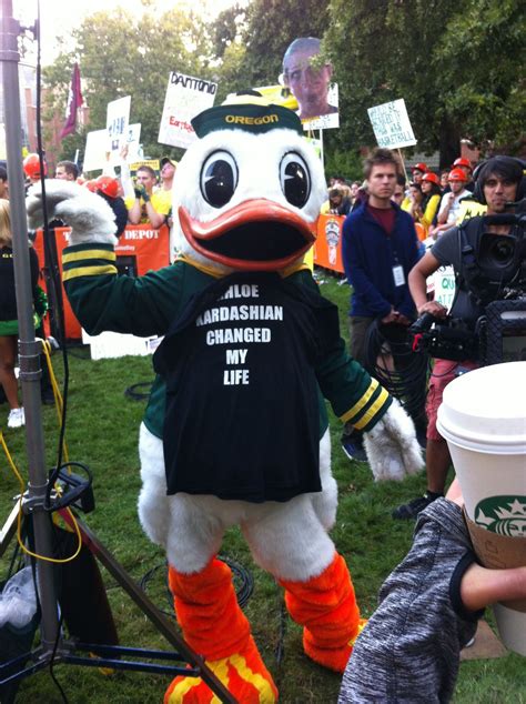 A day with The Duck: Oregon's mascot and the silent king of Eugene ...