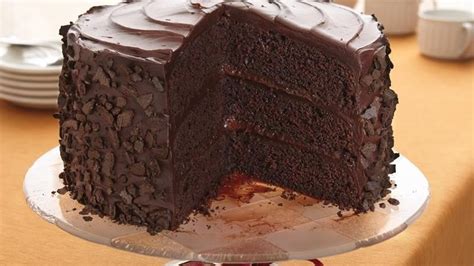 “All-the-Stops” Chocolate Cake recipe from Betty Crocker