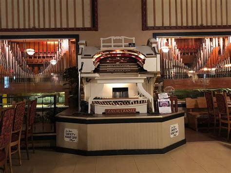 ORGAN PIPER MUSIC PALACE, Milwaukee - Restaurant Reviews, Photos ...