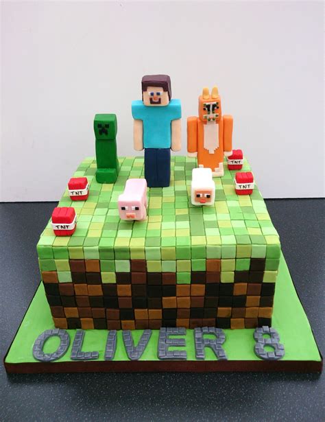 MINECRAFT BIRTHDAY CAKES - Fomanda Gasa