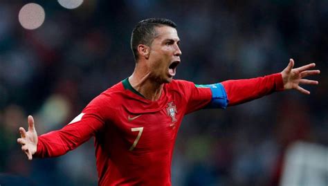 Cristiano Ronaldo's 7 greatest clutch moments for Portugal: Spain ...