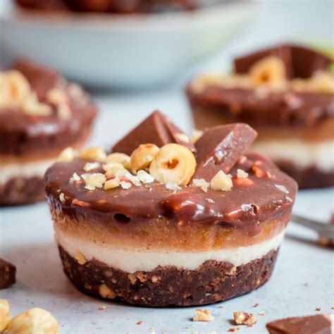 Hazelnut Praline Cakes - The Tasty K | Recipe | Praline cake, Hazelnut ...