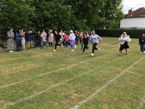 North Ealing Primary School on Twitter: "And the Mum’s race https://t ...