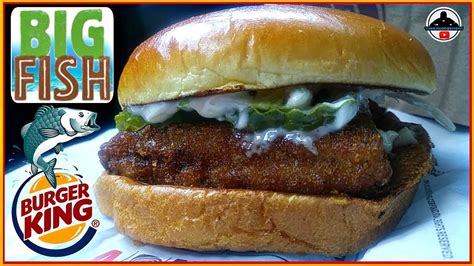 Burger King® | Big Fish Sandwich Review! 🍔👑🐟 - YouTube